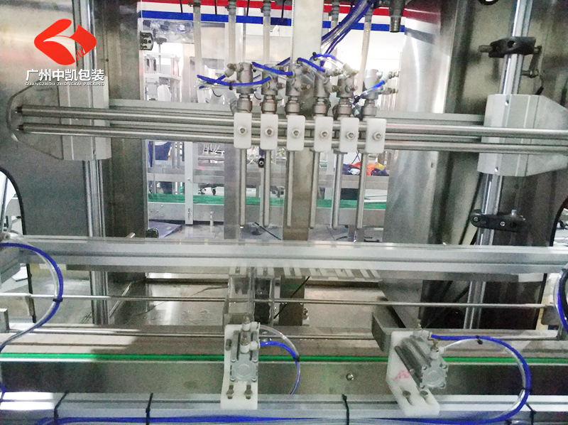 液體灌裝線設(shè)備